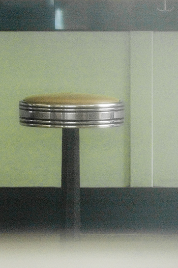 Vacant Stool, Bens Deli, Montreral 2007