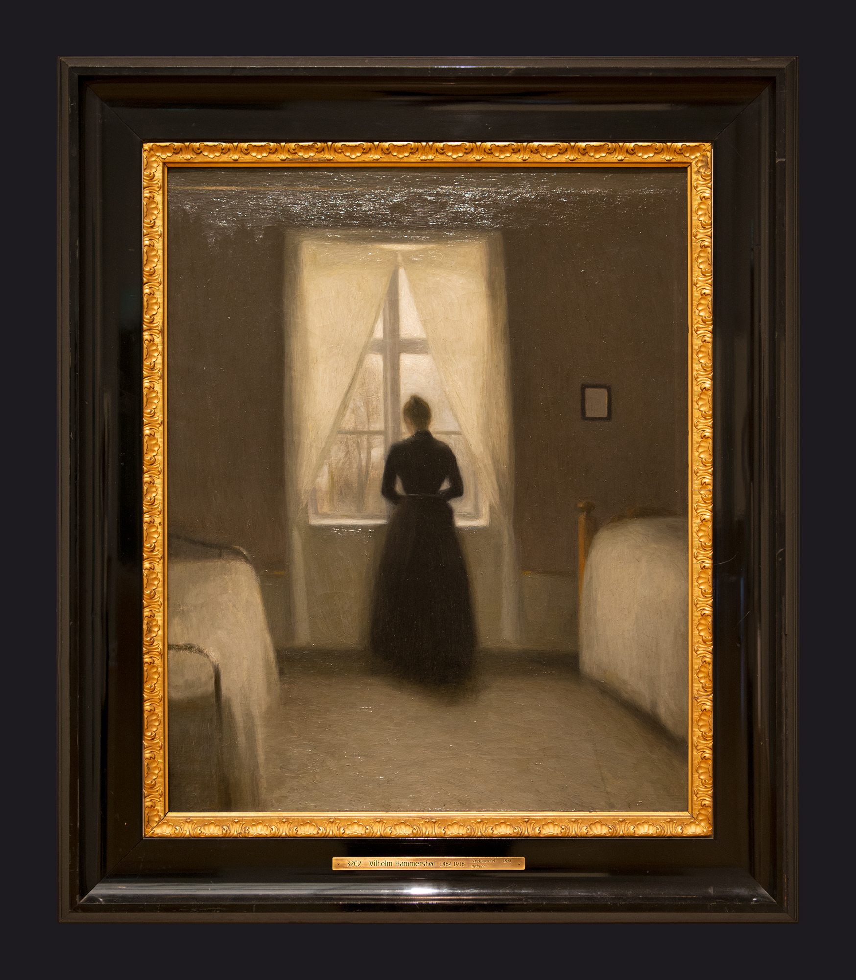 66 1890, Bedroom by Leslie Hossack